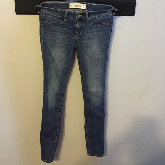 Hollister skinny jeans