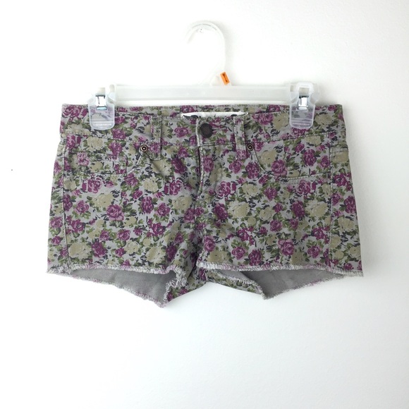 Bundle 5/$20 Floral Jean denim shorts revolution