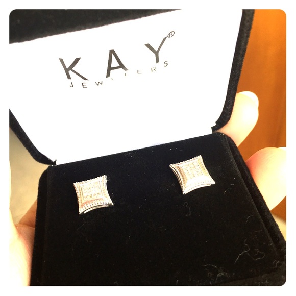 Diamond earrings