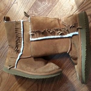 Tan fringe boots