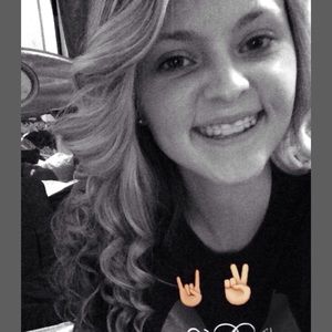 Meet your Posher, Amber