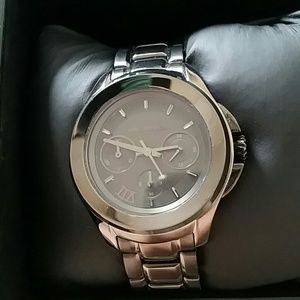 Karl Lagerfeld 7in 39mm watch