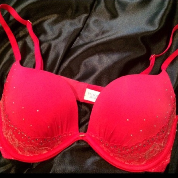 Victoria's Secret Dream Angels Push Up Bra