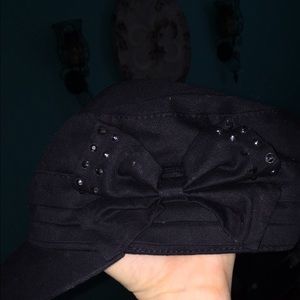 Hat with bow!