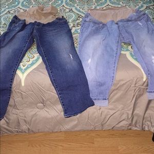 Maternity capris