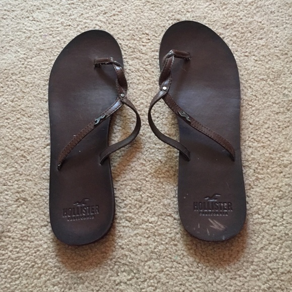 Hollister sandals