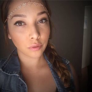 Meet your Posher, Destiny