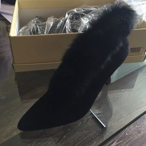Very sexy genuine suede w furry @ top black heels