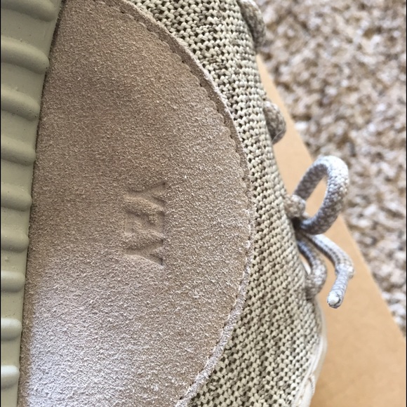 Adidas Yeezy Boost 350 Turtle Dove Moonrock Tan - Picture 4 of 4