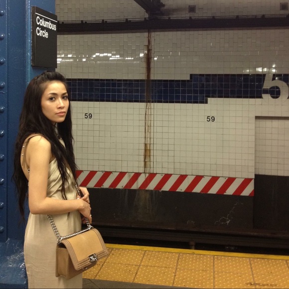 Chanel - Picture 2 of 3