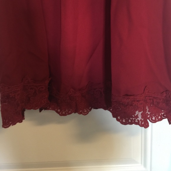 Red/Burgundy Tobi shift dress - Picture 2 of 3