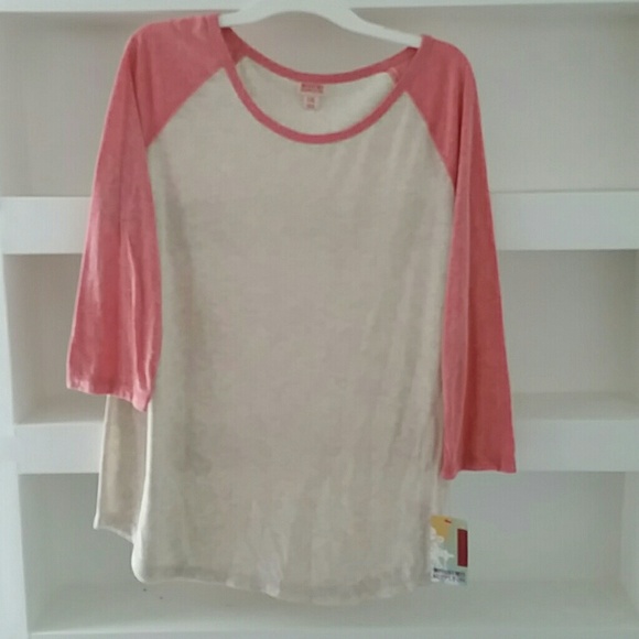 🔴Mossimo Baseball Tee