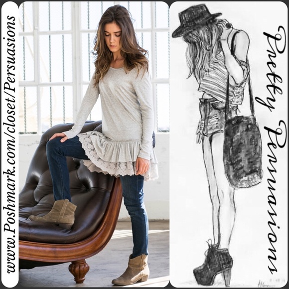 SALE 🌻 NWT Gray Double Ruffle Lace Trim Tunic - Picture 2 of 3