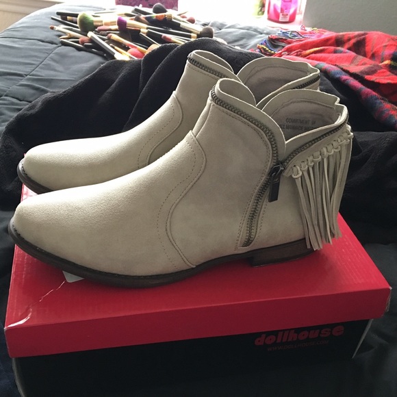 Fringe booties