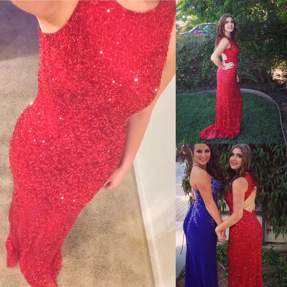 Sparkly red prom dress