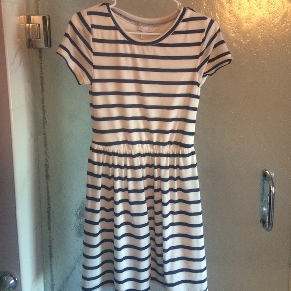 Short sleeve striped dress