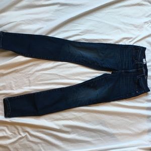 Gap Resolution True Skinny