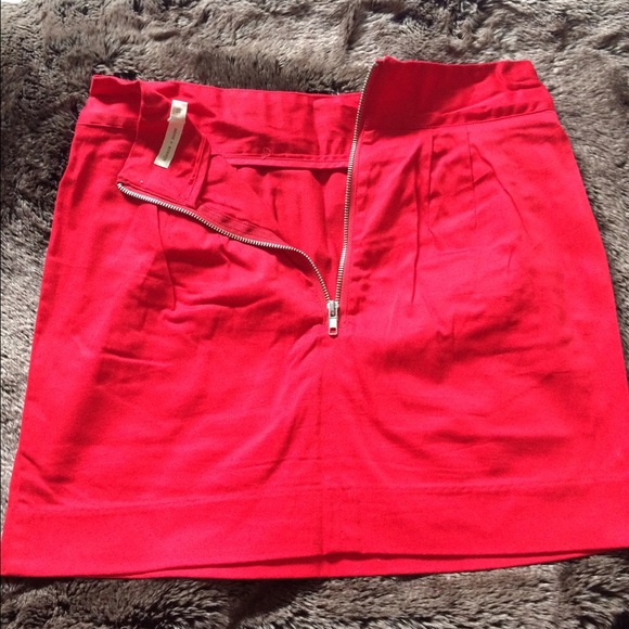 Red Zipper Skirt - Picture 2 of 2
