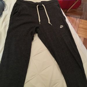 Nike 3/4 sweat pants