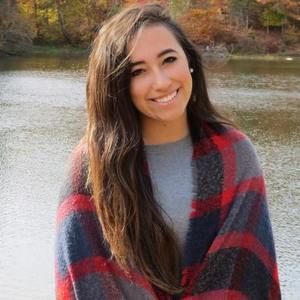 Meet your Posher, Christina