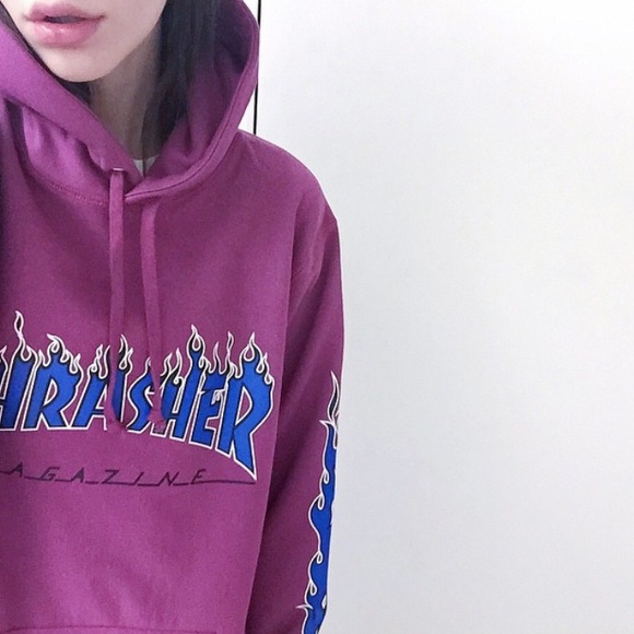 Supreme x Thrasher..NOT AUTHENTIC
