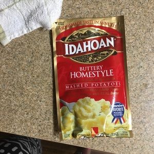 Meet your Posher, Becky