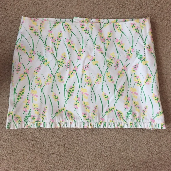 Lilly Pulitzer skirt