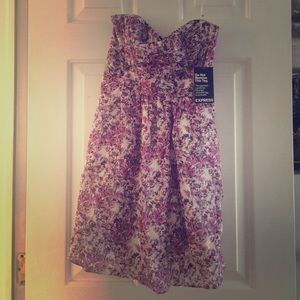 Floral dress with pockets and optional straps