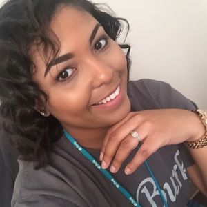 Meet your Posher, Lesley