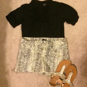 Size 10 a.n.a snakeskin shorts