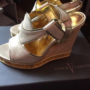 Vince Camuto