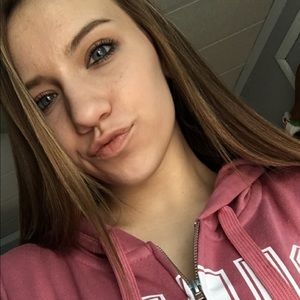 Meet your Posher, Madison