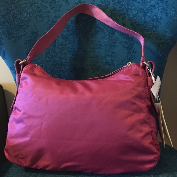 Lacoste Hobo Shoulder Bag - Picture 2 of 4