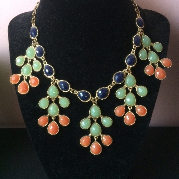 High quality boutique statement necklace