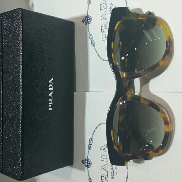 Sunglasses Prada new
