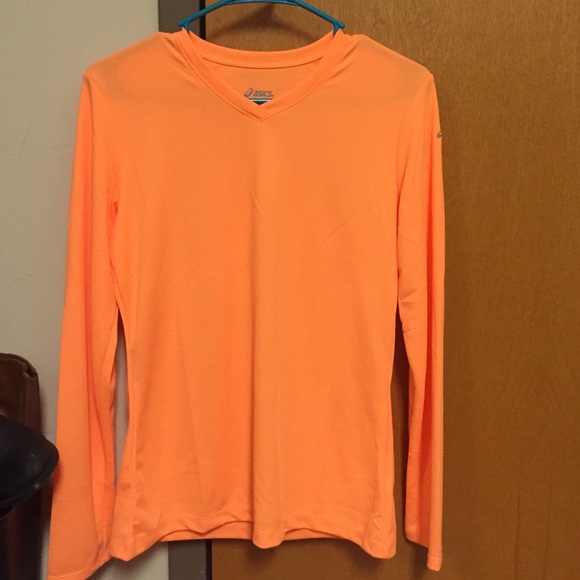 Asics work out top