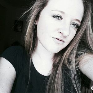 Meet your Posher, Alyssa