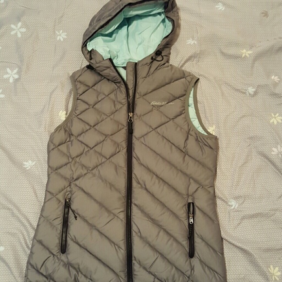 Grey Eddie Bauer puff vest