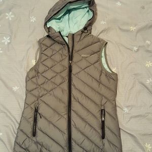 Grey Eddie Bauer puff vest