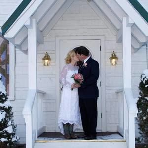 Meet your Posher, Suzanne