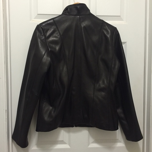 CLOSING❗️Wilsons Black Leather Jacket - Picture 2 of 4