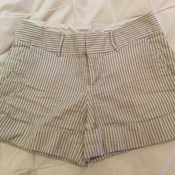 Club Monaco seersucker shorts