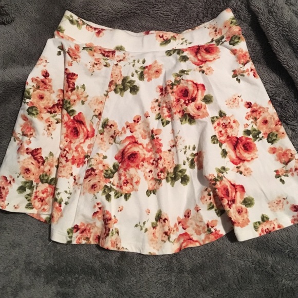 Floral Hight Waisted Skirt - Picture 1 of 1