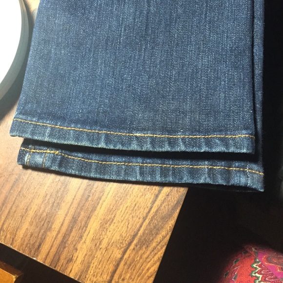 True Religion Size 30 Gold Sequence 💦💖💅🏼👑✨ - Picture 2 of 4