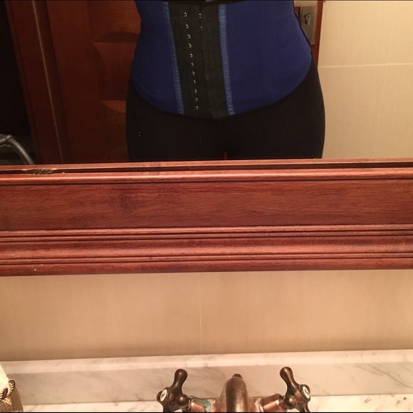 Work out waist trainer