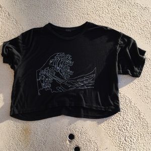 Great wave Brandy tee