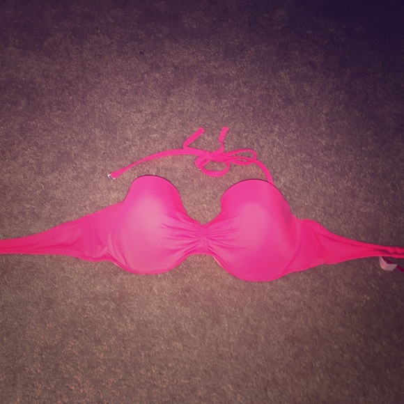 The getaway halter hot pink