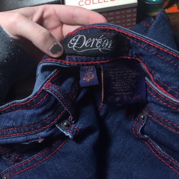 Dereon Size 7/8 Jeans 💥🔥 - Picture 4 of 4