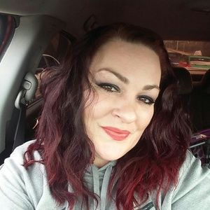 Meet your POSHER, Sonya