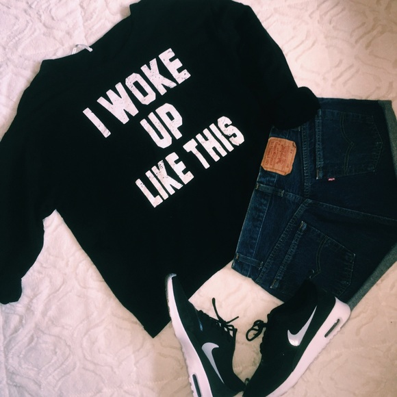 ⚡️️FLASH SALE⚡️I WOKE UP LIKE THIS Sweatshirt
